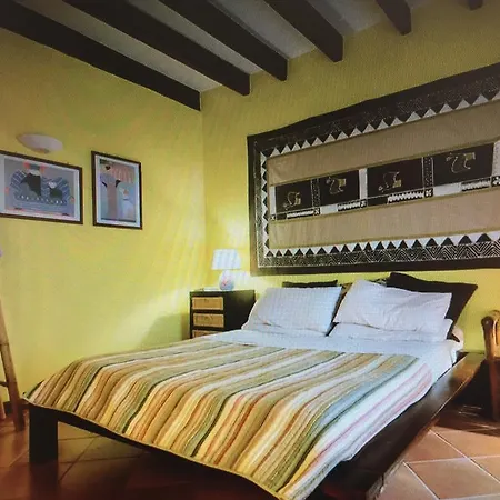 Cozy Mati Historic Center Apartment